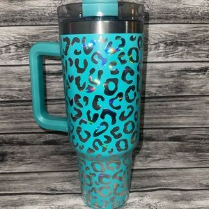 40oz leopard tumbler